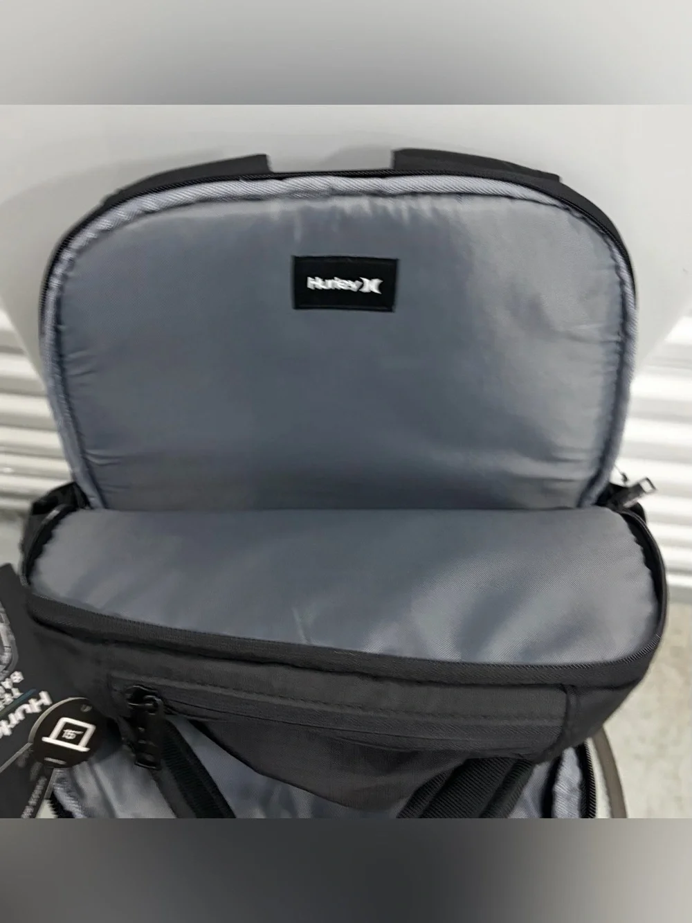Backpack- Hurley Terrain/ Hiking/ Laptop/ School. NEW W/ Tags!